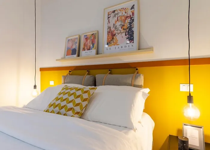 Quiet In The Heart Of The * Триест